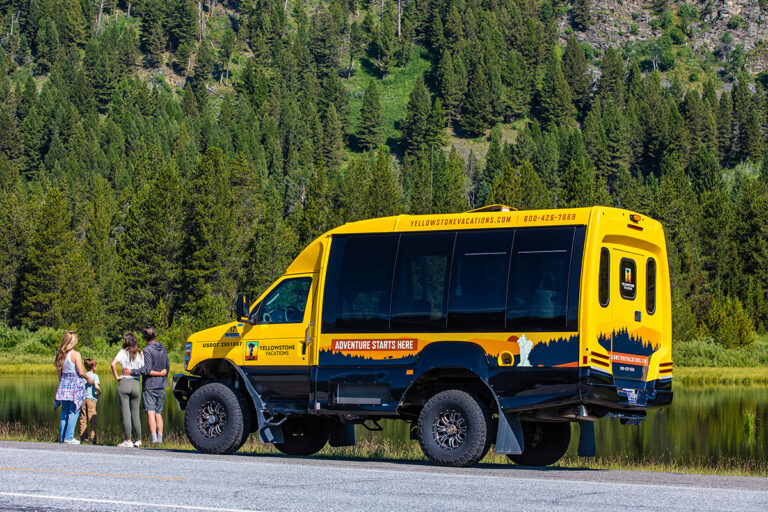 yellowstone vacation1 768x512