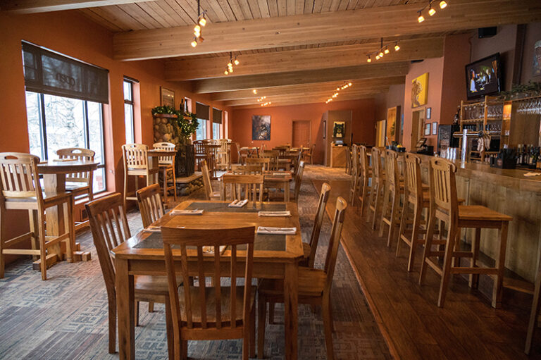 2657009d 8a7c 43e4 87c3 3dc5c918f04d restaurant 768x511