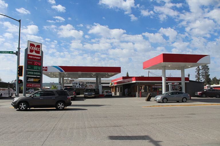 Corner Cenex 768x512