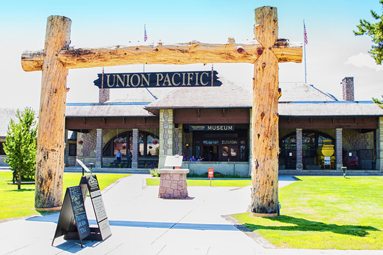 Museum of the Yellowstone 4 768x512