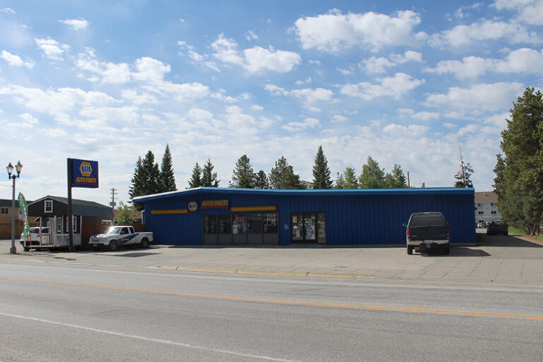 NAPA Auto Parts 768x512