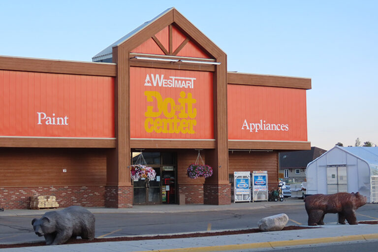 Westmart Building Center 768x512