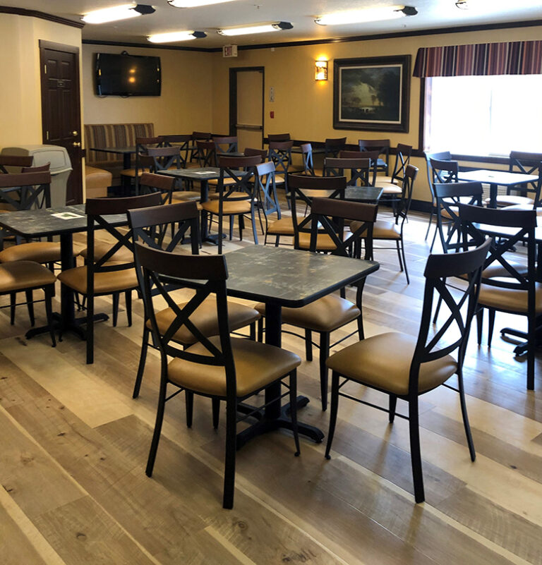 Yellowstone West Gate Hotel 4 768x801